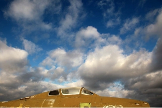 grounded #4, C-print on alu-dibond, 50x75 cm (© 2012 Martin Bayer)