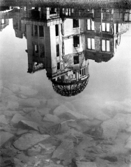 Kikuji Kawada: The Map. The A-Bomb Memorial Dome and Ohta River, Hiroshima 1960-65 (© Kikuji Kawada)